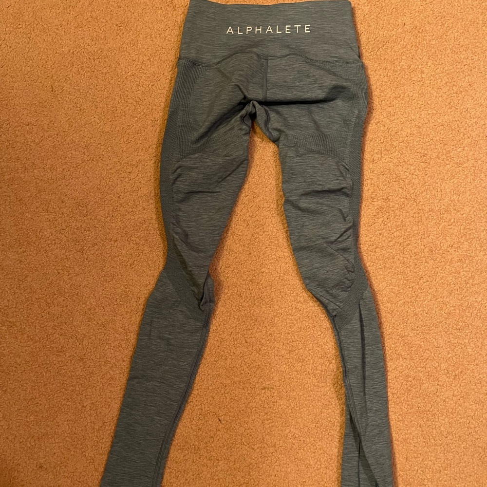 Alphalete AREO Gym Leggings